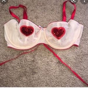 VS Dream Angels Push Up W/O Padding Heart Nipple Pastie Valentine Hot Lingerie